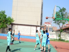 “3522浦京集团vip杯”篮球友谊赛激情开打
