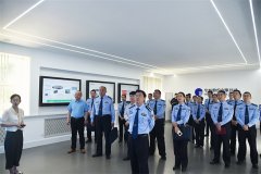 市刑侦支队走进3522浦京集团vip共同开展党建联建活动